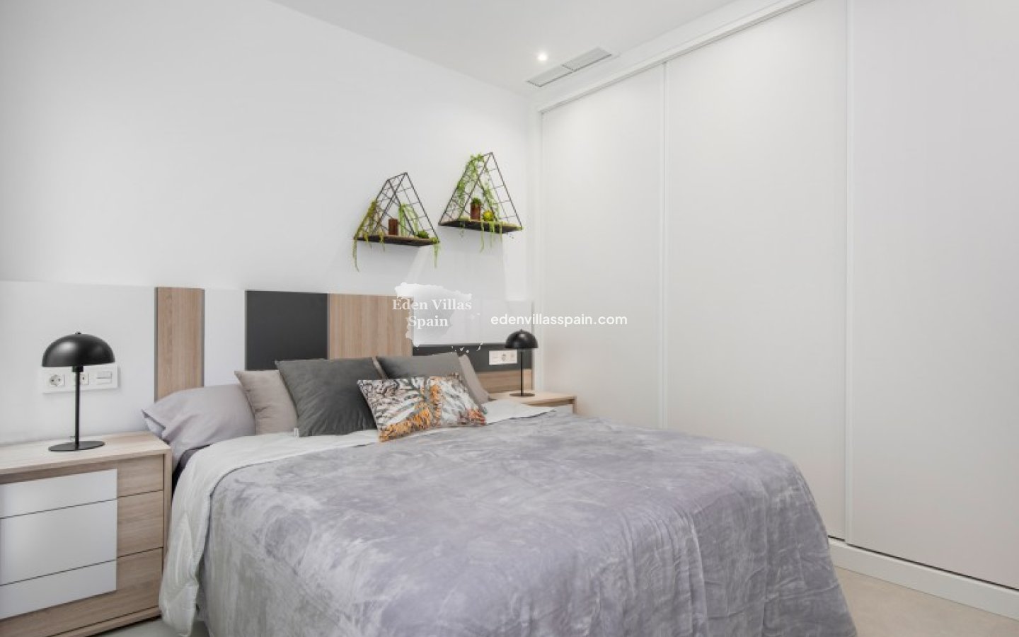 New Construction - Coastal Town House - Rojales