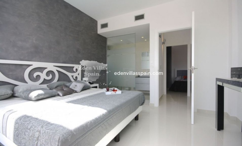 New Construction - Coastal Villa - Costa Blanca