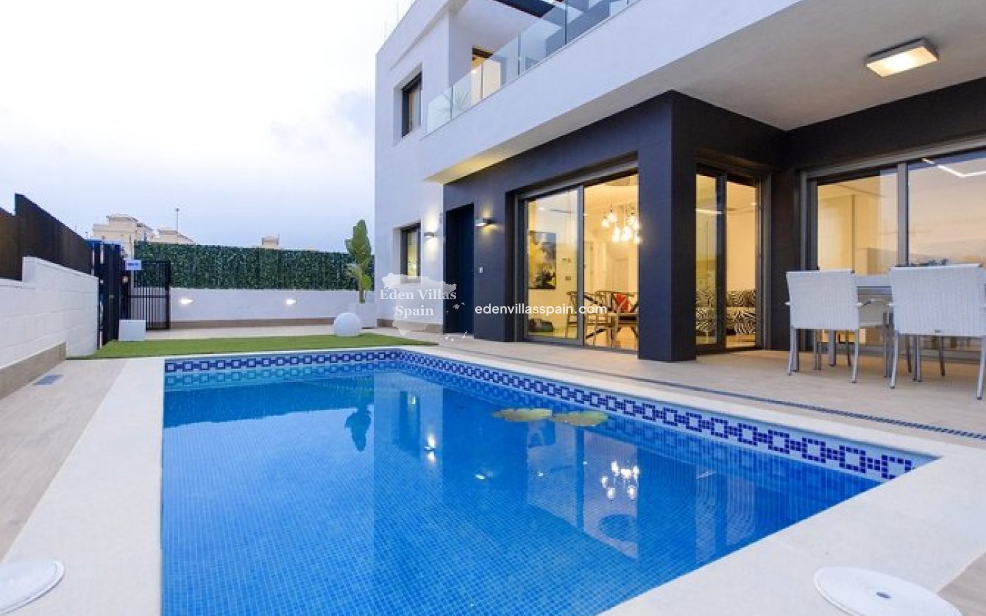 New Construction - Coastal Villa - Orihuela Costa