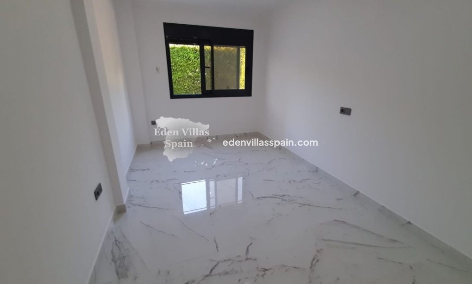 New Construction - Coastal Villa - Orihuela Costa