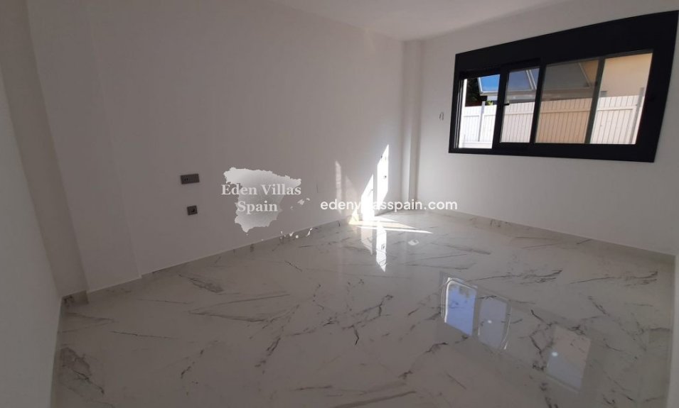 New Construction - Coastal Villa - Orihuela Costa