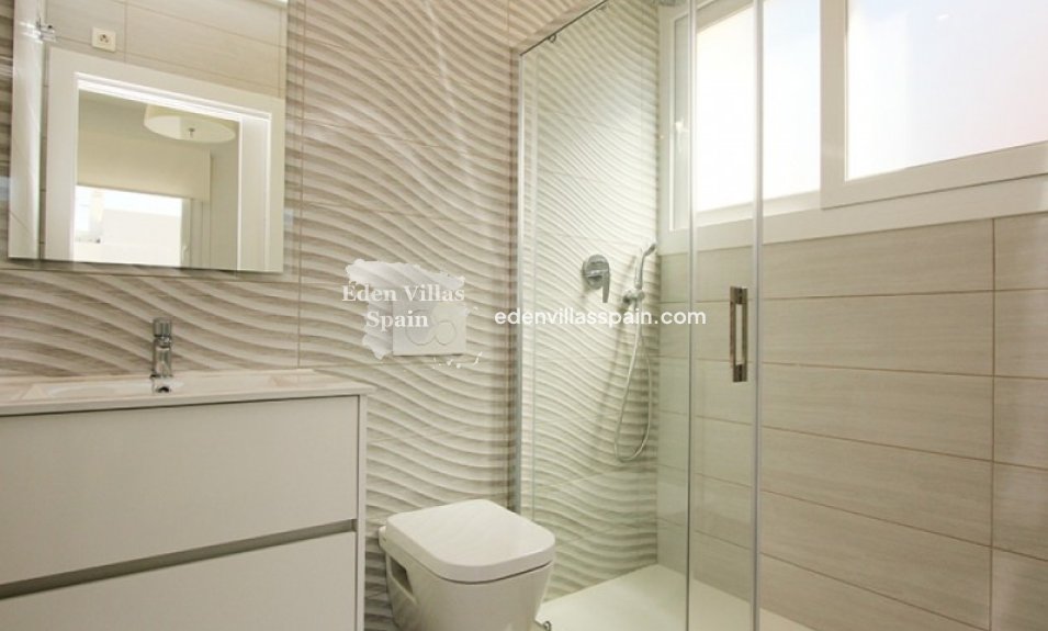 New Construction - Coastal Villa - Torrevieja