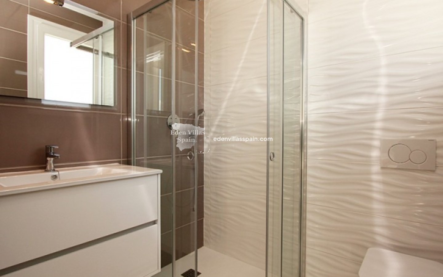New Construction - Coastal Villa - Torrevieja