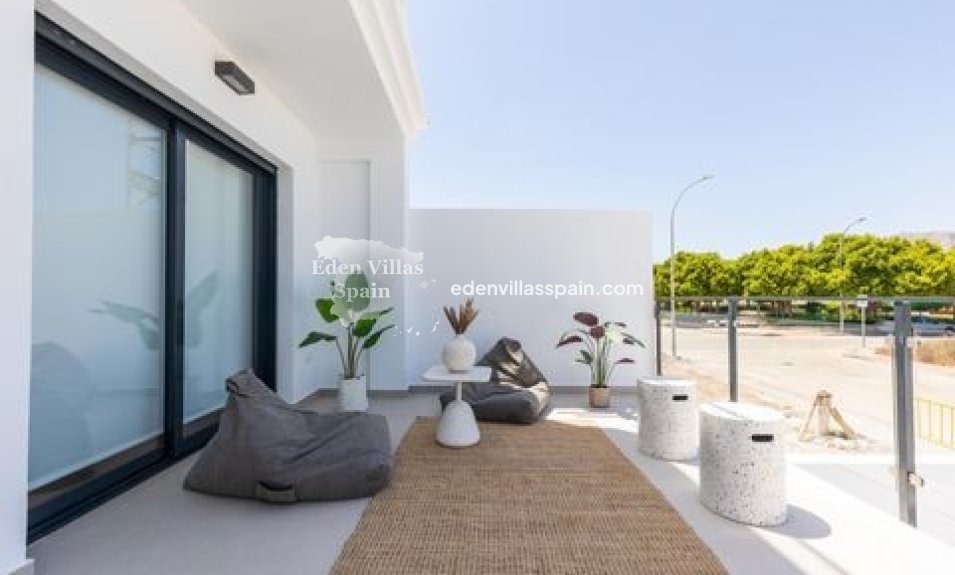 New Construction - Terrace House - Rafal