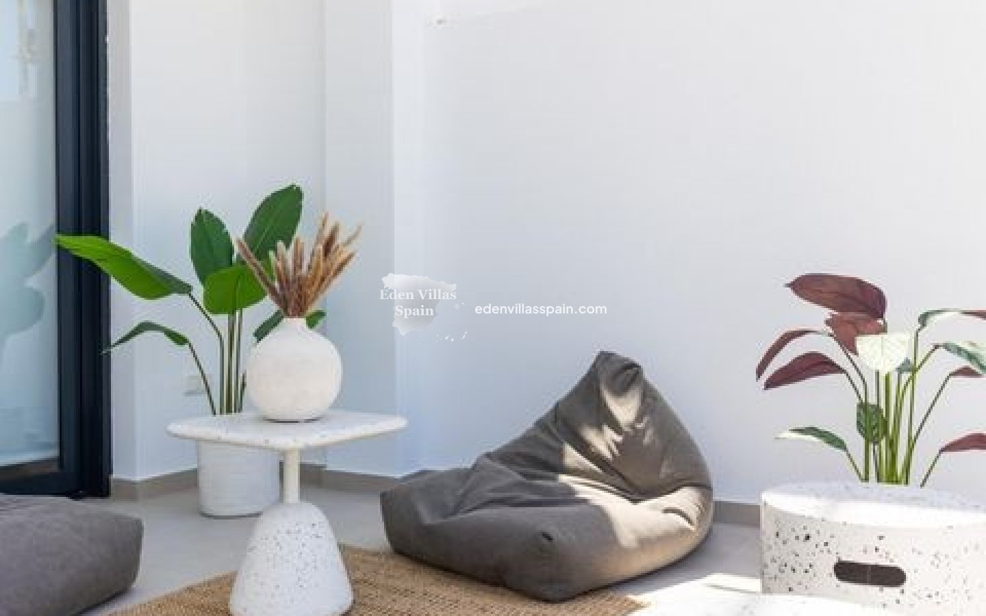 New Construction - Terrace House - Rafal