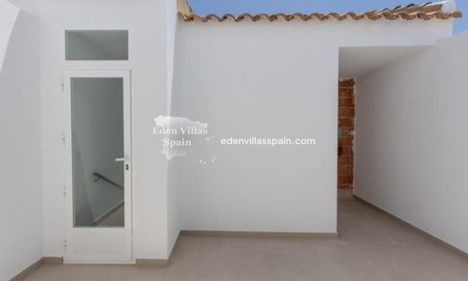 New Construction - Terrace House - Rafal