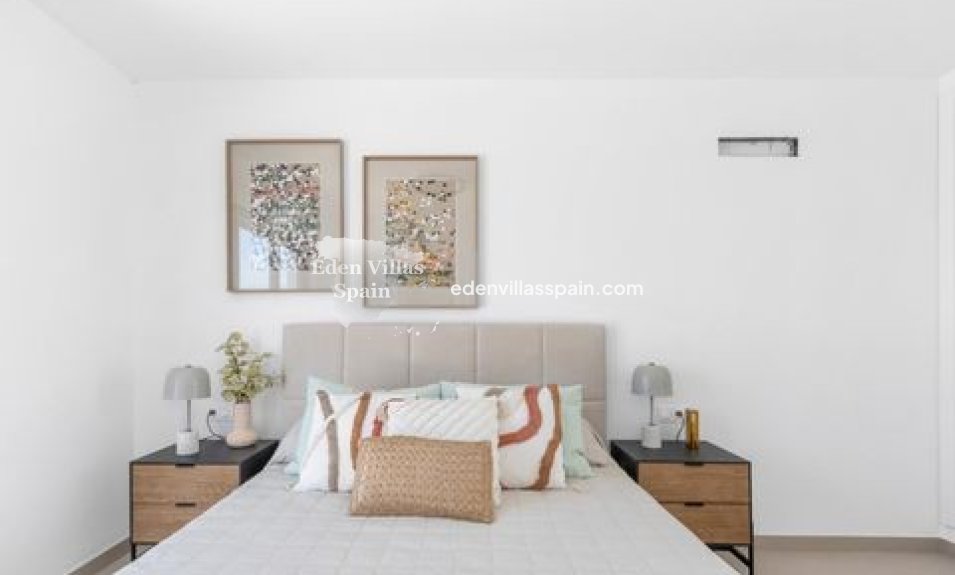 New Construction - Terrace House - Rafal