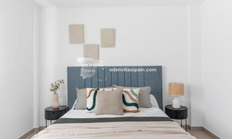 New Construction - Terrace House - Rafal