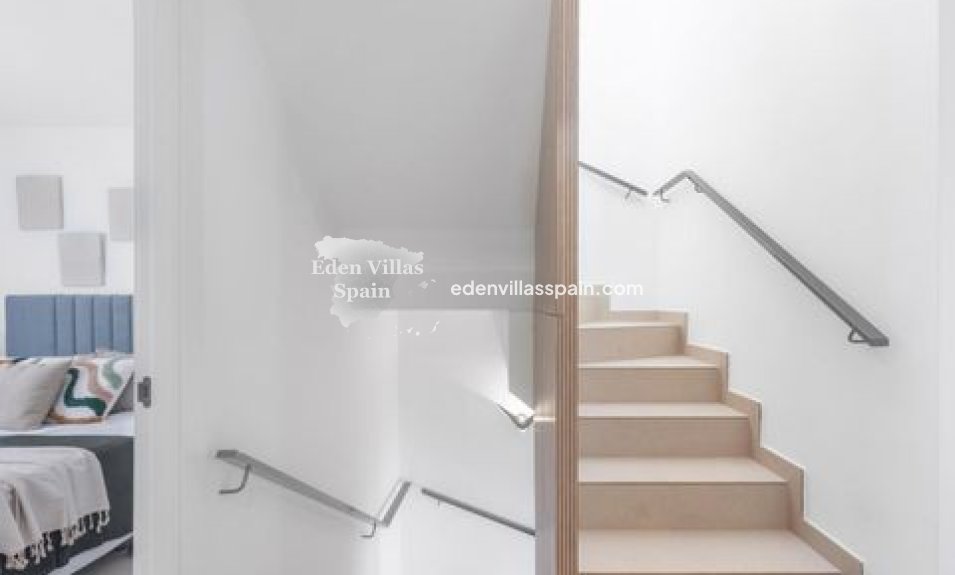 New Construction - Terrace House - Rafal