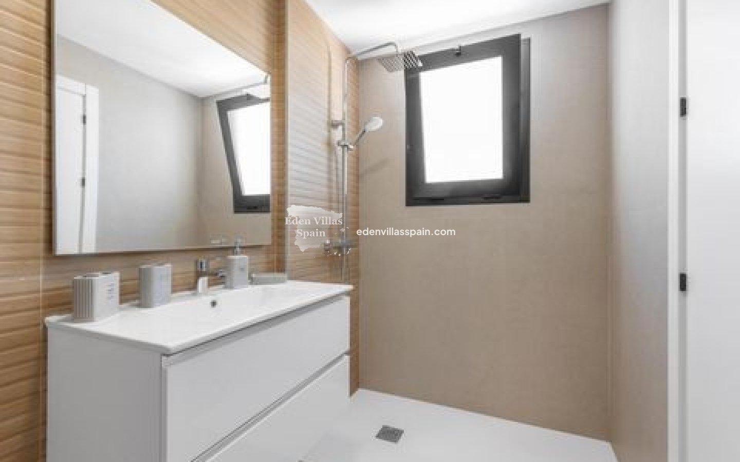 New Construction - Terrace House - Rafal
