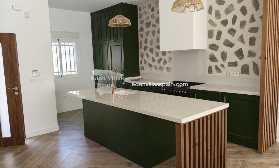 New Construction - Town House - Catral
