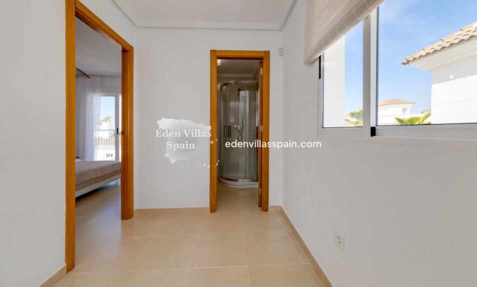 New Construction - Urbanisation detached Villa - La Marina