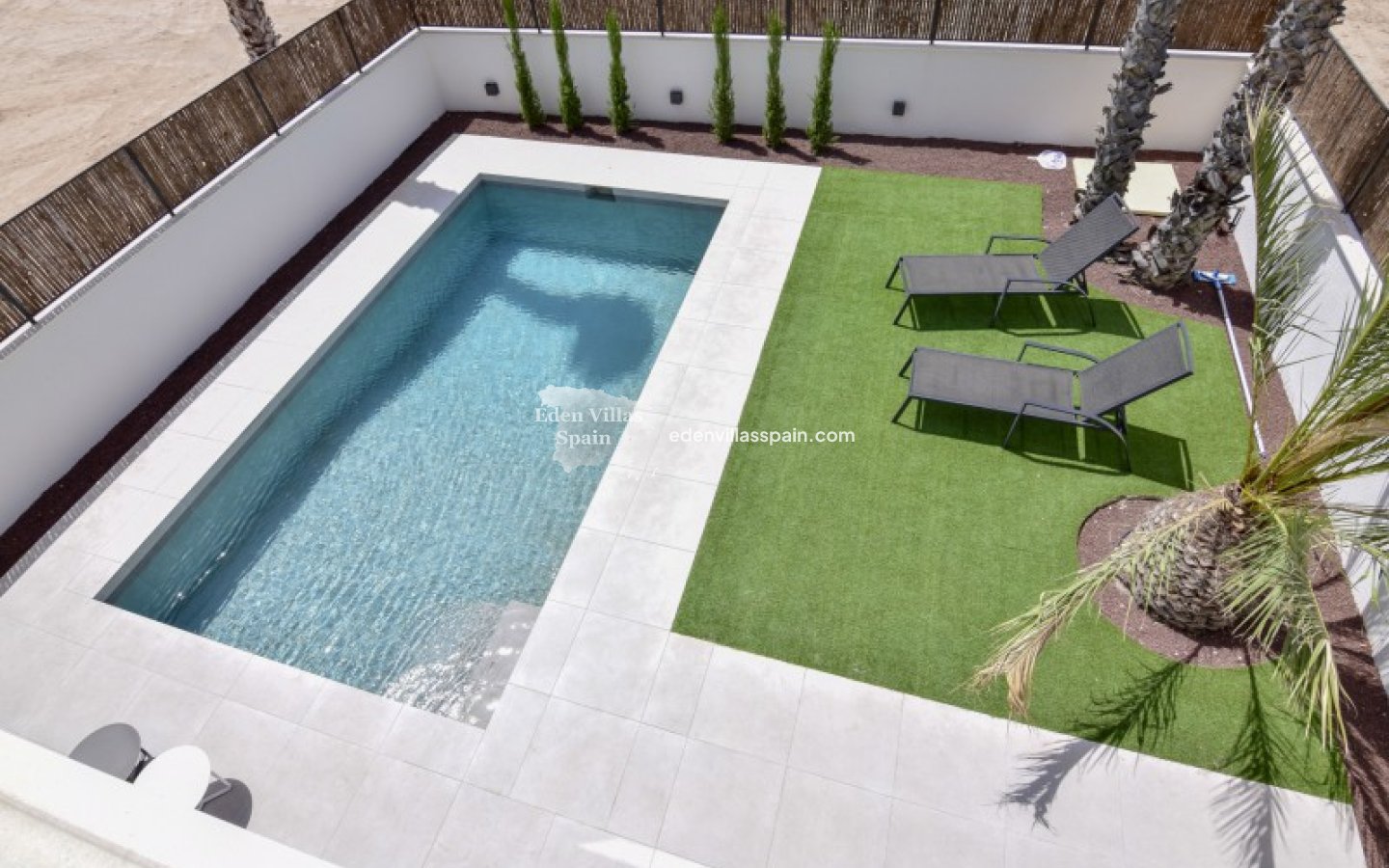 Nieuwbouw - Gloednieuwe villa - La Marina
