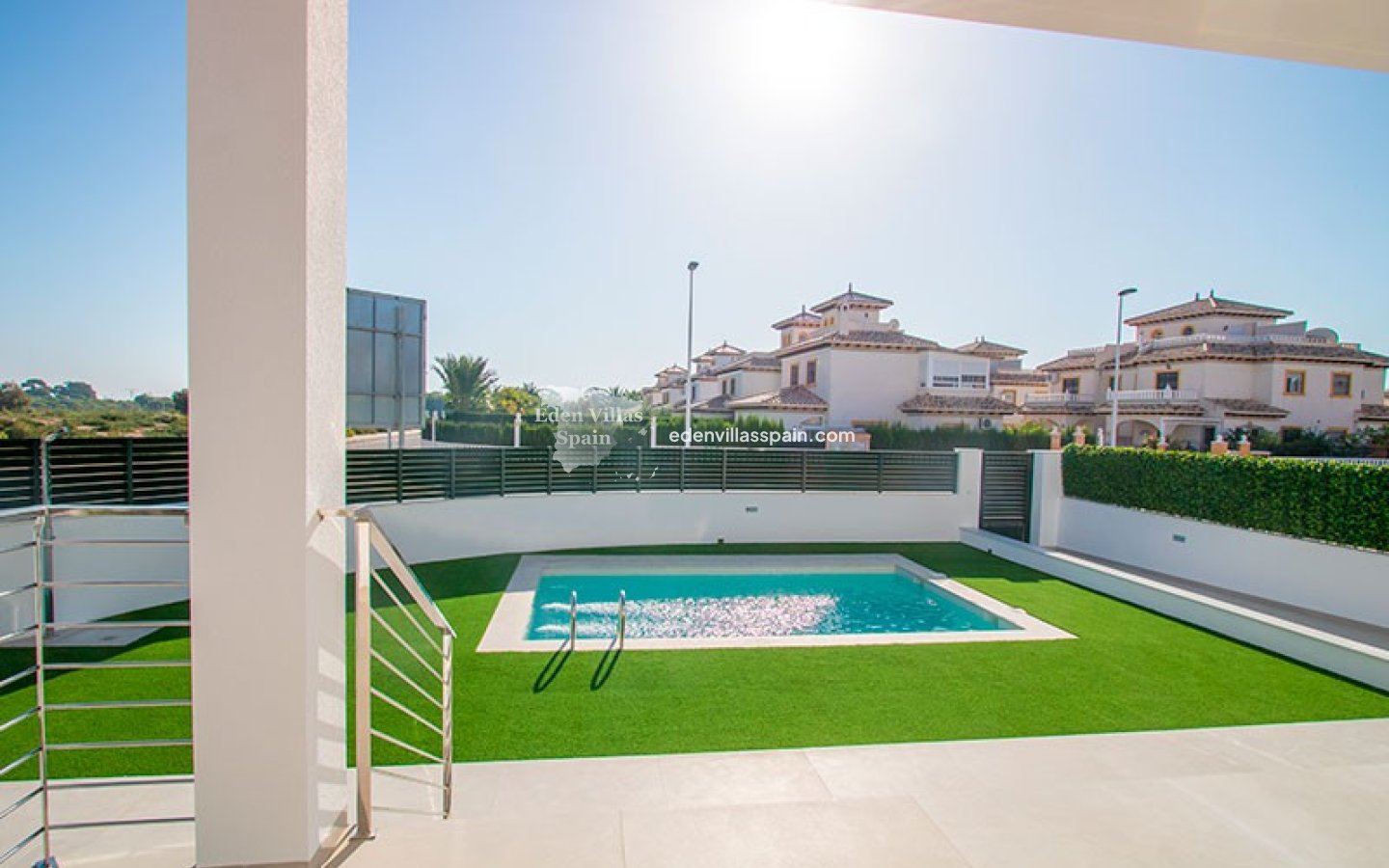 Nieuwbouw - Gloednieuwe villa - La Marina