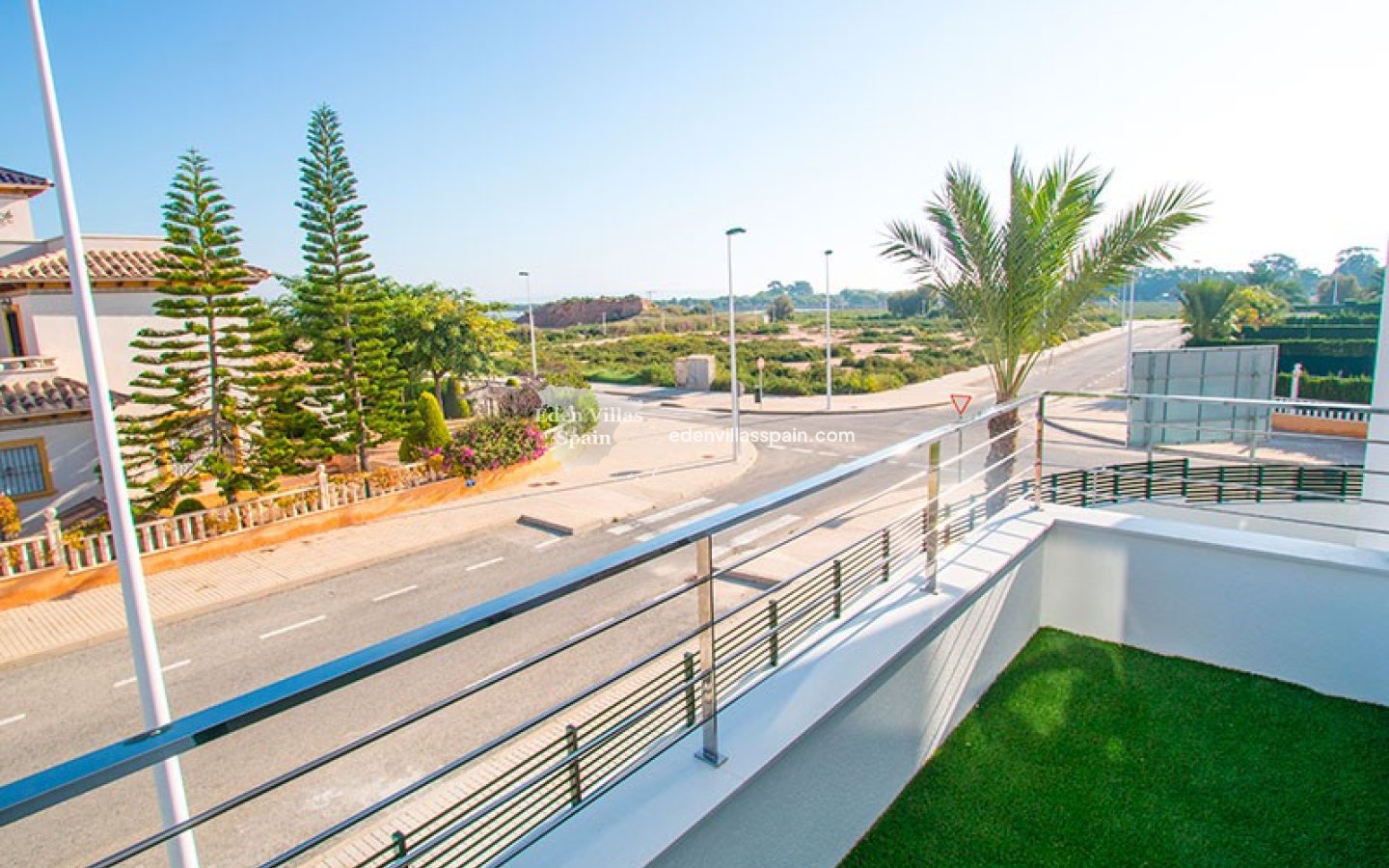 Nieuwbouw - Gloednieuwe villa - La Marina