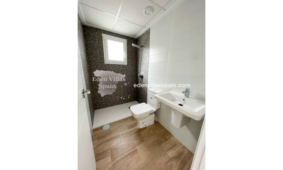 Nieuwbouw - Gloednieuwe villa - Los Montesinos