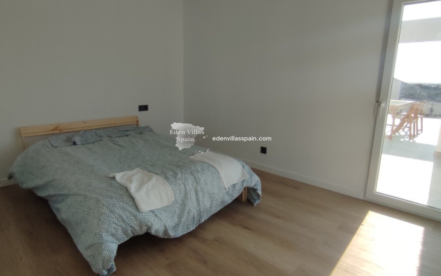 Nieuwbouw - Gloednieuwe villa - Mutxamel