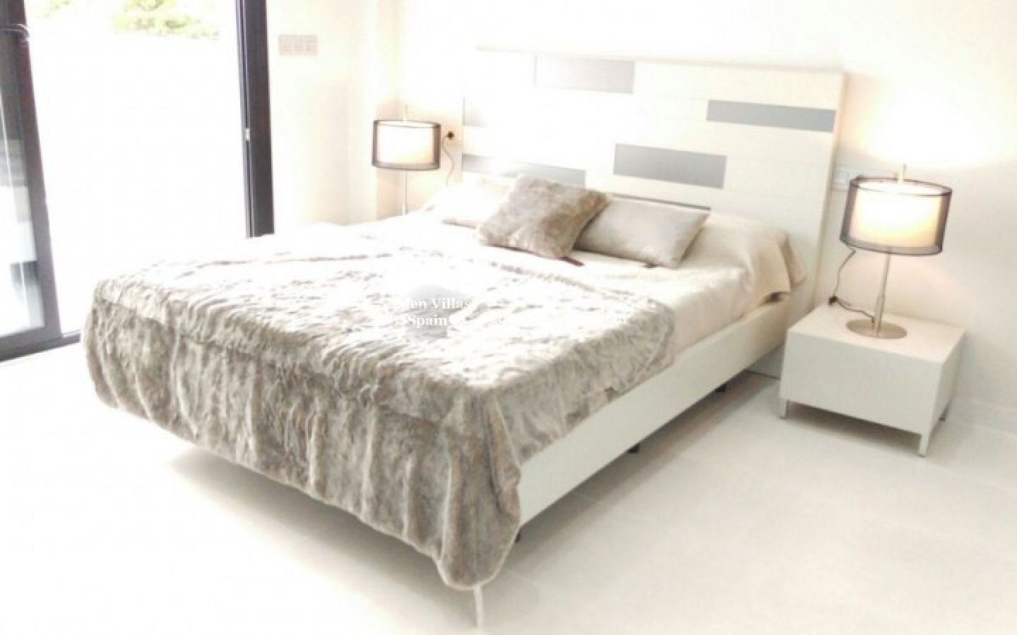 Nieuwbouw - Gloednieuwe villa - Orihuela Costa