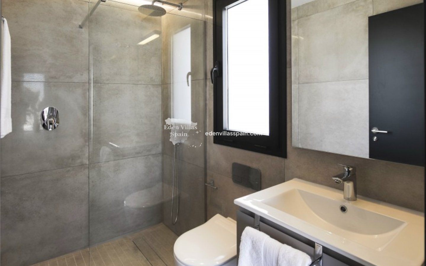 Nieuwbouw - Gloednieuwe villa - Rojales