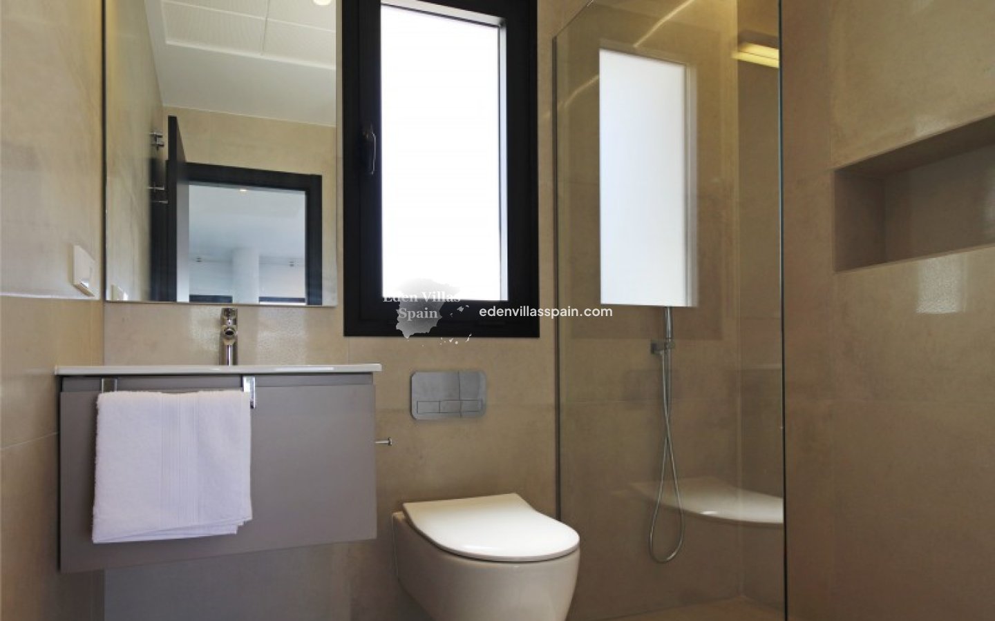 Nieuwbouw - Gloednieuwe villa - Rojales