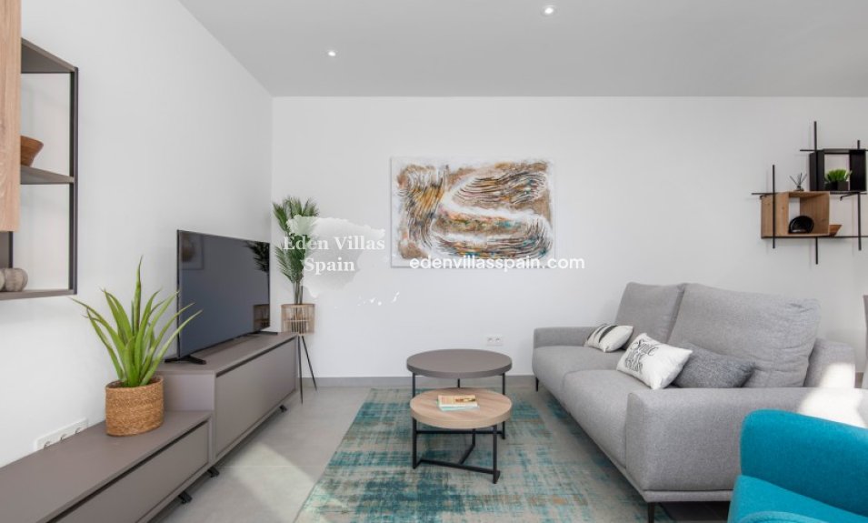 Nieuwbouw - Gloednieuwe villa - Rojales