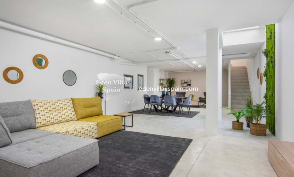 Nieuwbouw - Gloednieuwe villa - Rojales