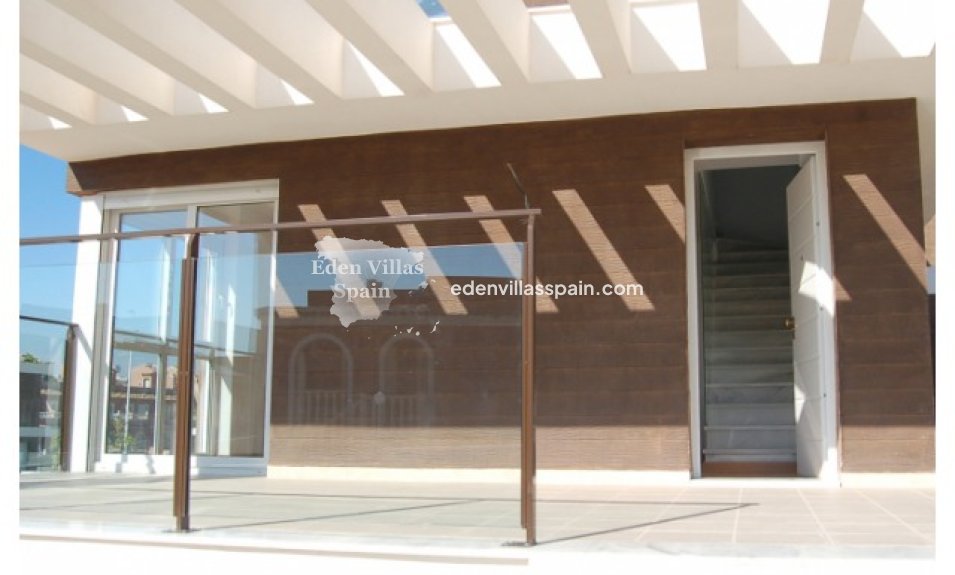 Nieuwbouw - Gloednieuwe villa - Santa Pola