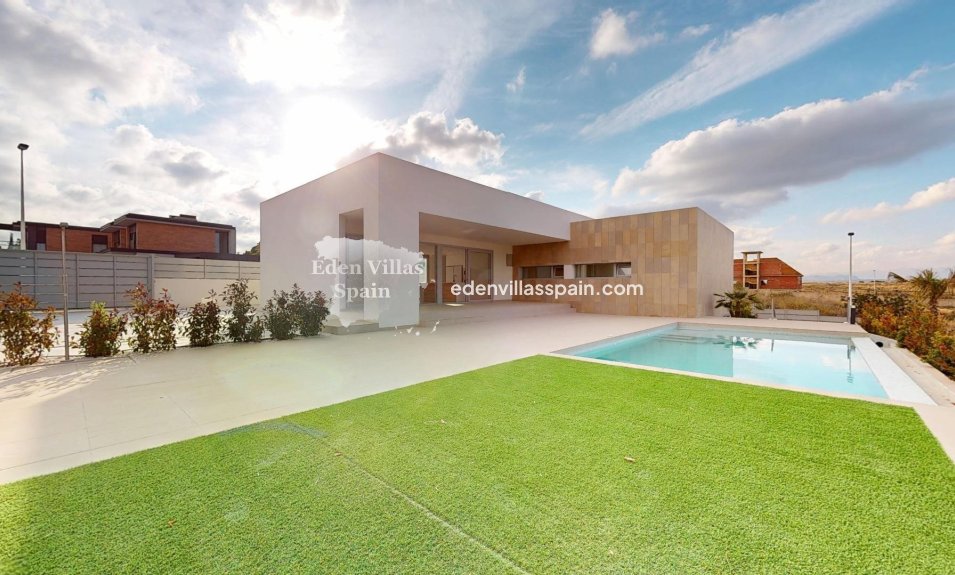 Nieuwbouw - Gloednieuwe villa - Santa Pola