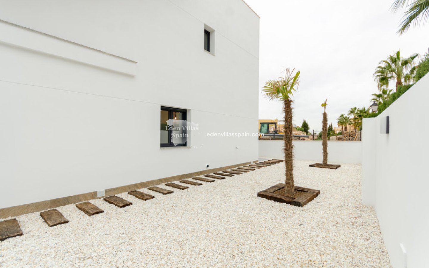 Nieuwbouw - Urbanisatie vrijstaande villa - Torrevieja