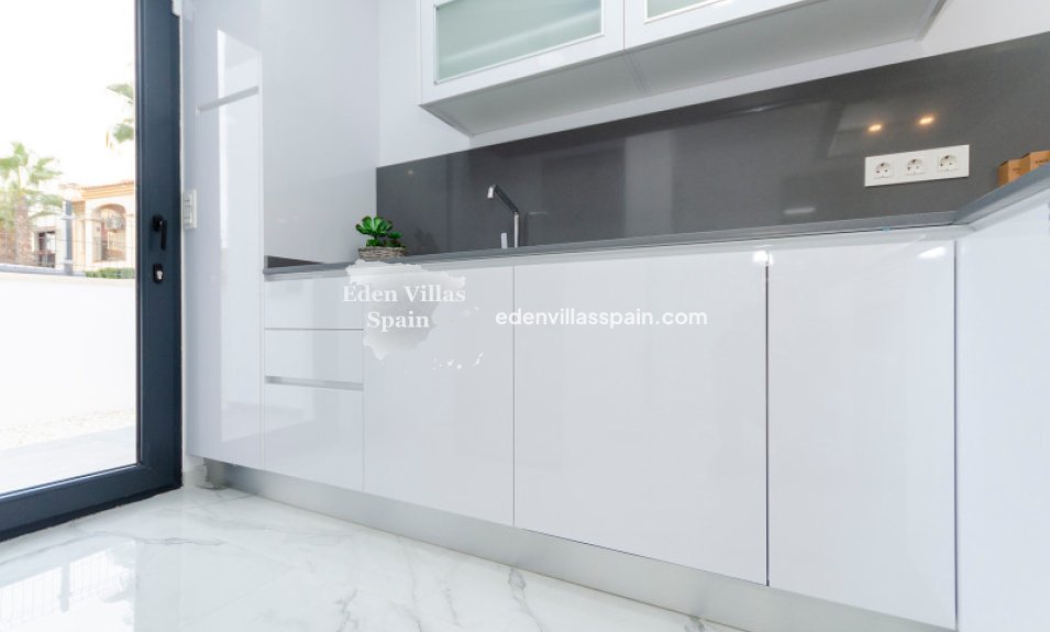 Nouvelle construction - Maison de lotissement - Torrevieja