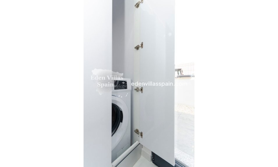 Nouvelle construction - Maison de lotissement - Torrevieja
