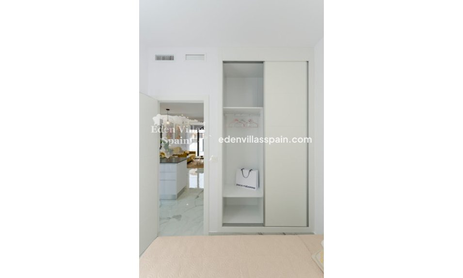 Nouvelle construction - Maison de lotissement - Torrevieja