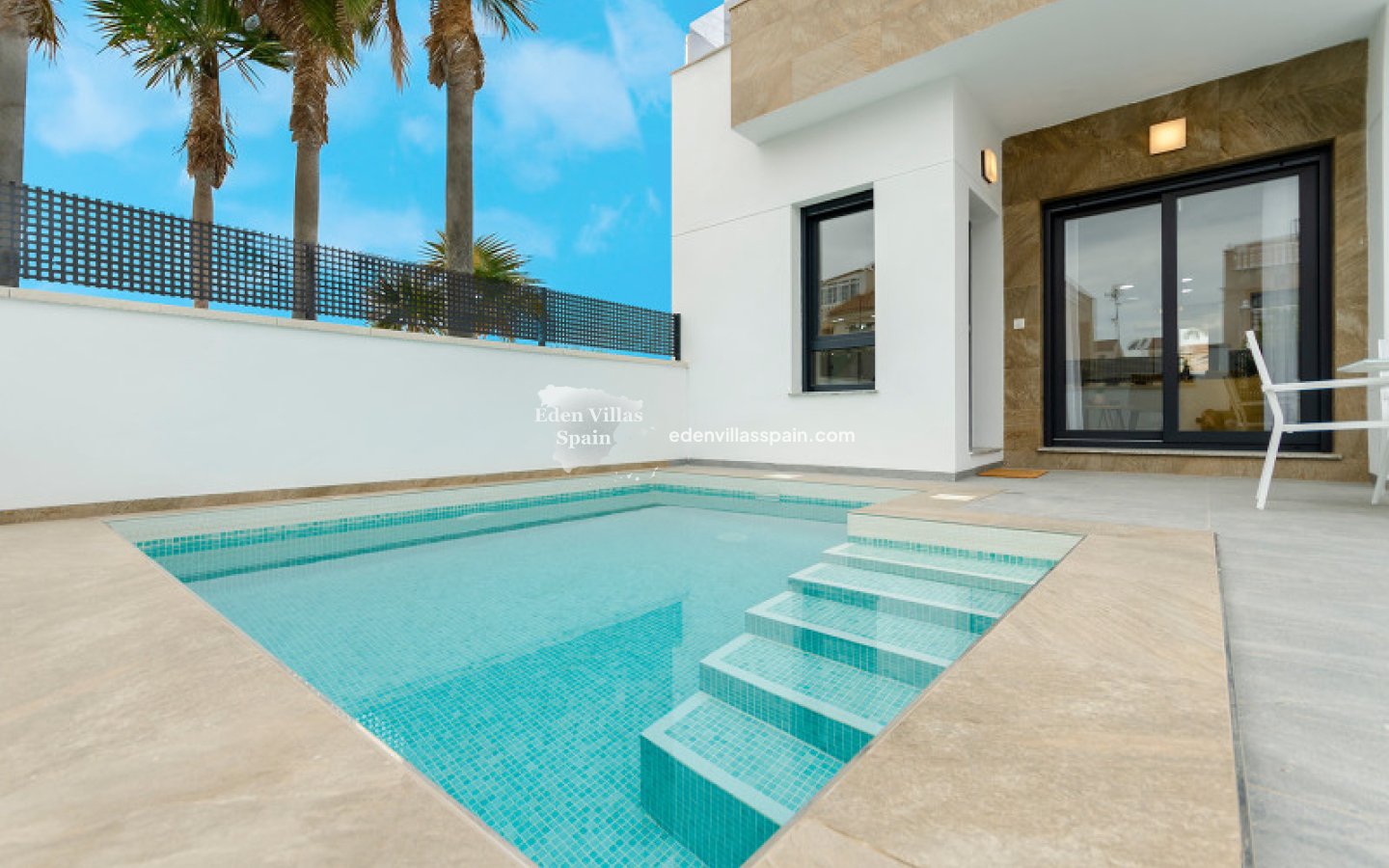 Obra Nueva - Chalet independiente - Torrevieja