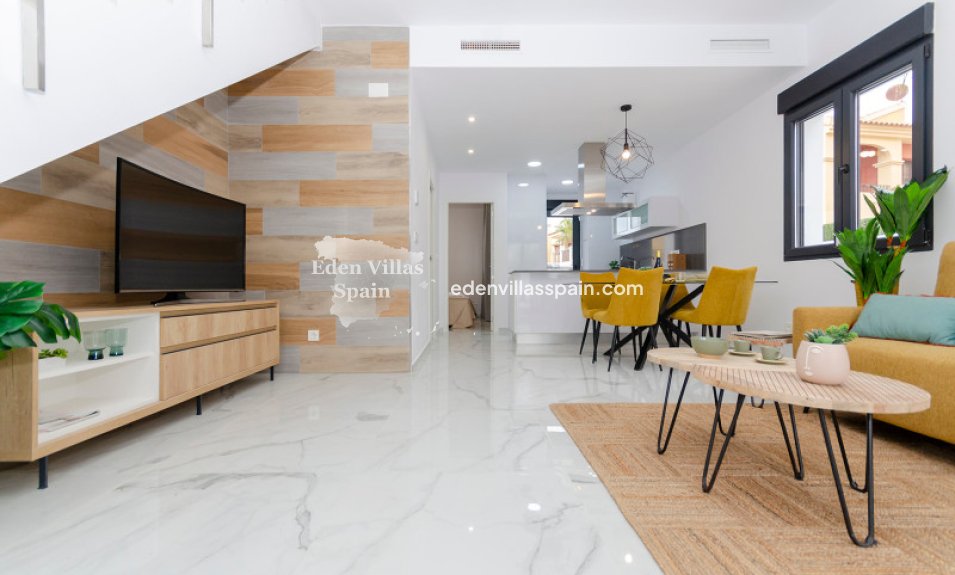 Obra Nueva - Chalet independiente - Torrevieja