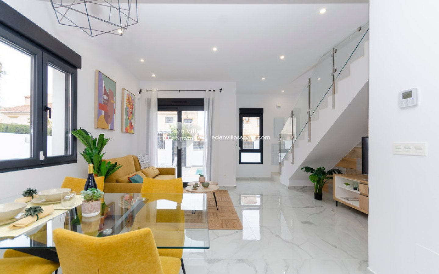 Obra Nueva - Chalet independiente - Torrevieja