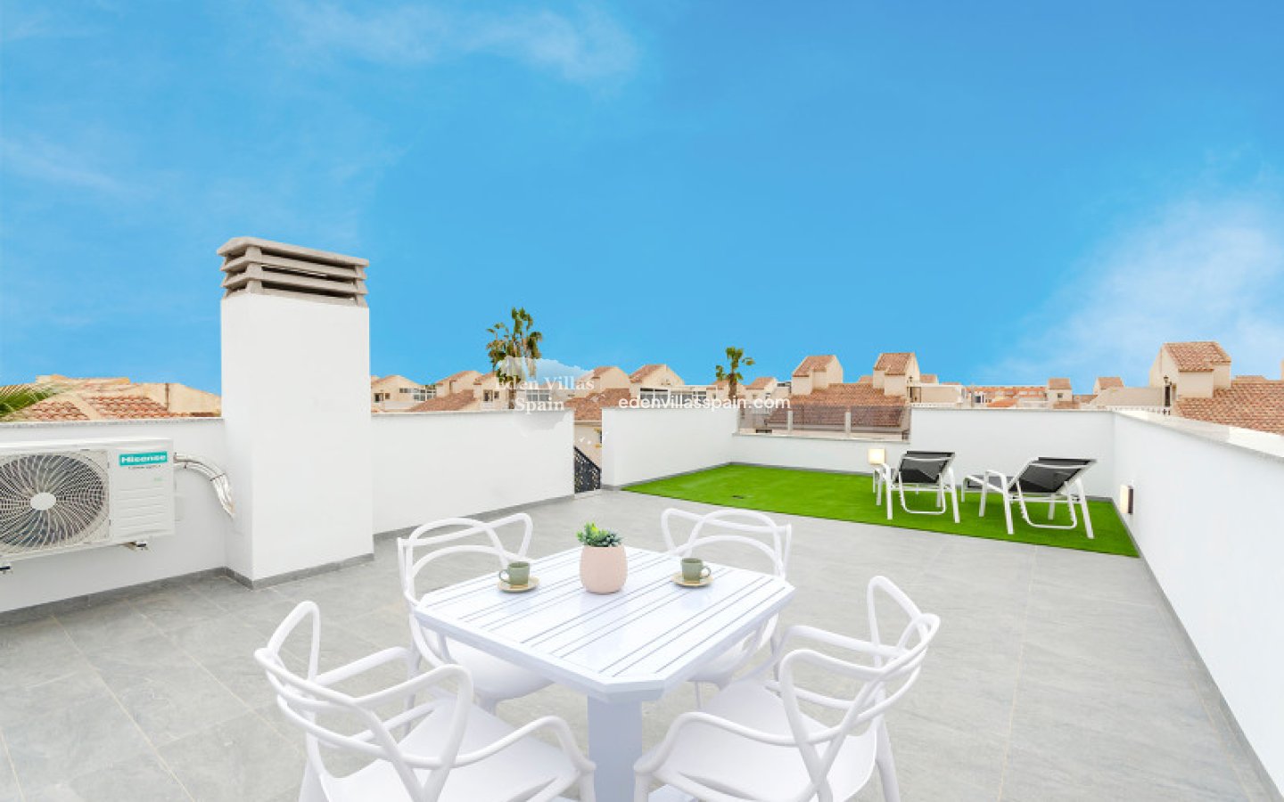 Obra Nueva - Chalet independiente - Torrevieja