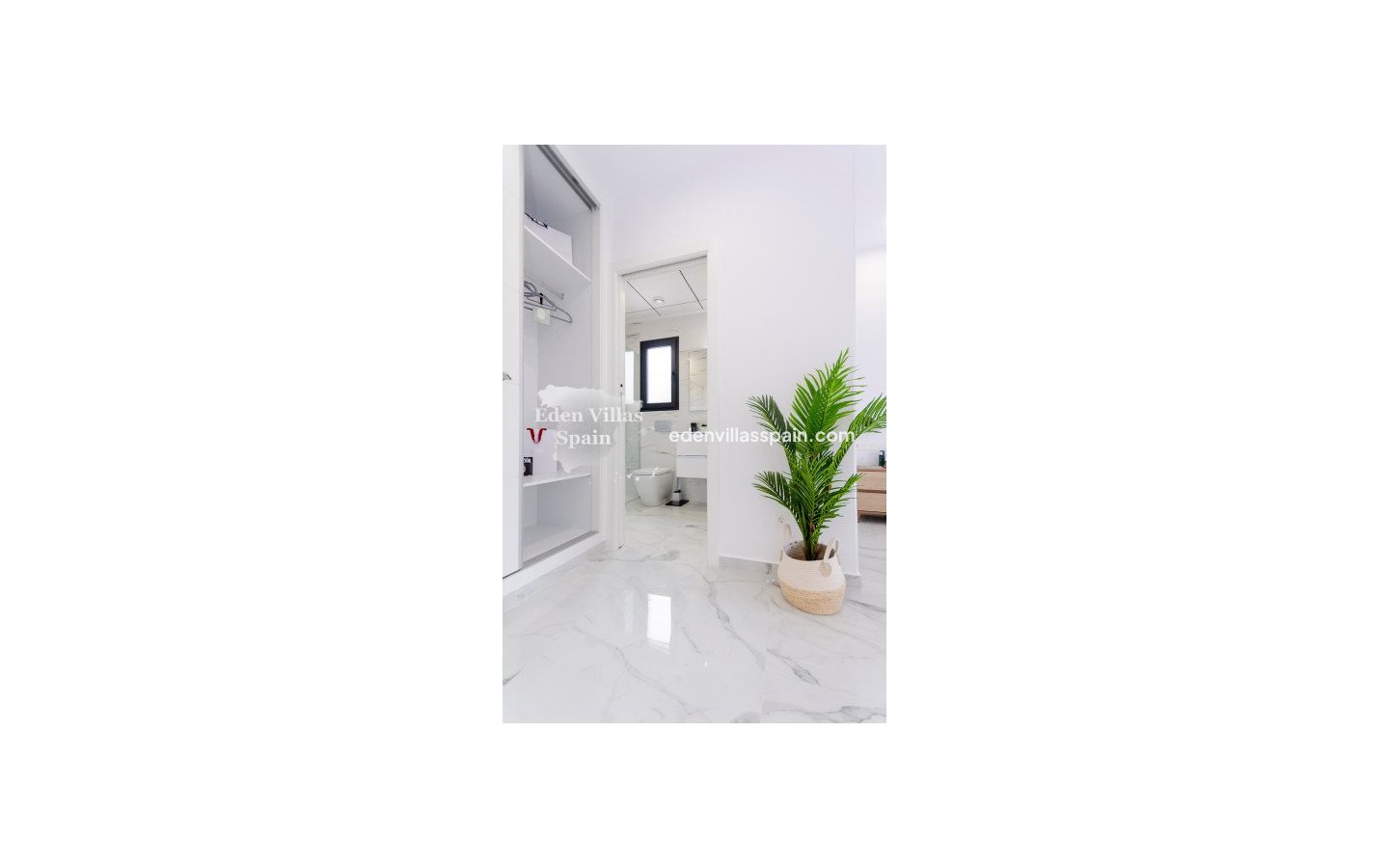 Obra Nueva - Chalet independiente - Torrevieja