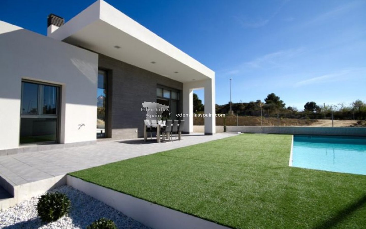 Obra Nueva - Villa a estrenar - Benijofar