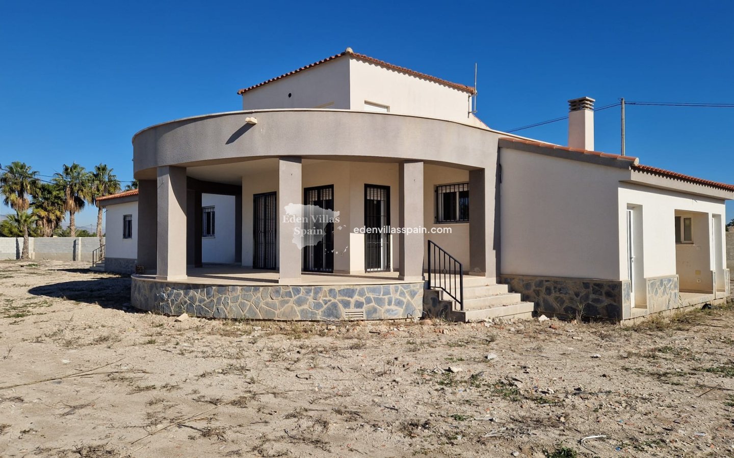 Obra Nueva - Villa a estrenar - Catral