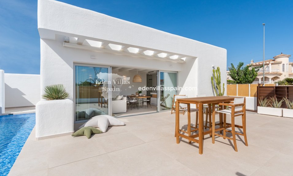 Obra Nueva - Villa a estrenar - Dolores