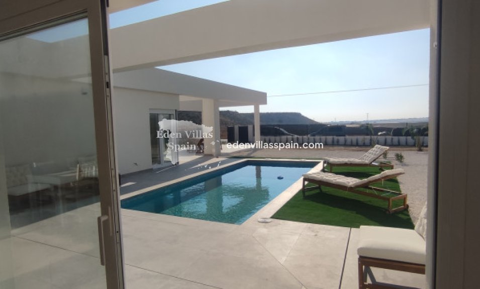 Obra Nueva - Villa a estrenar - Mutxamel