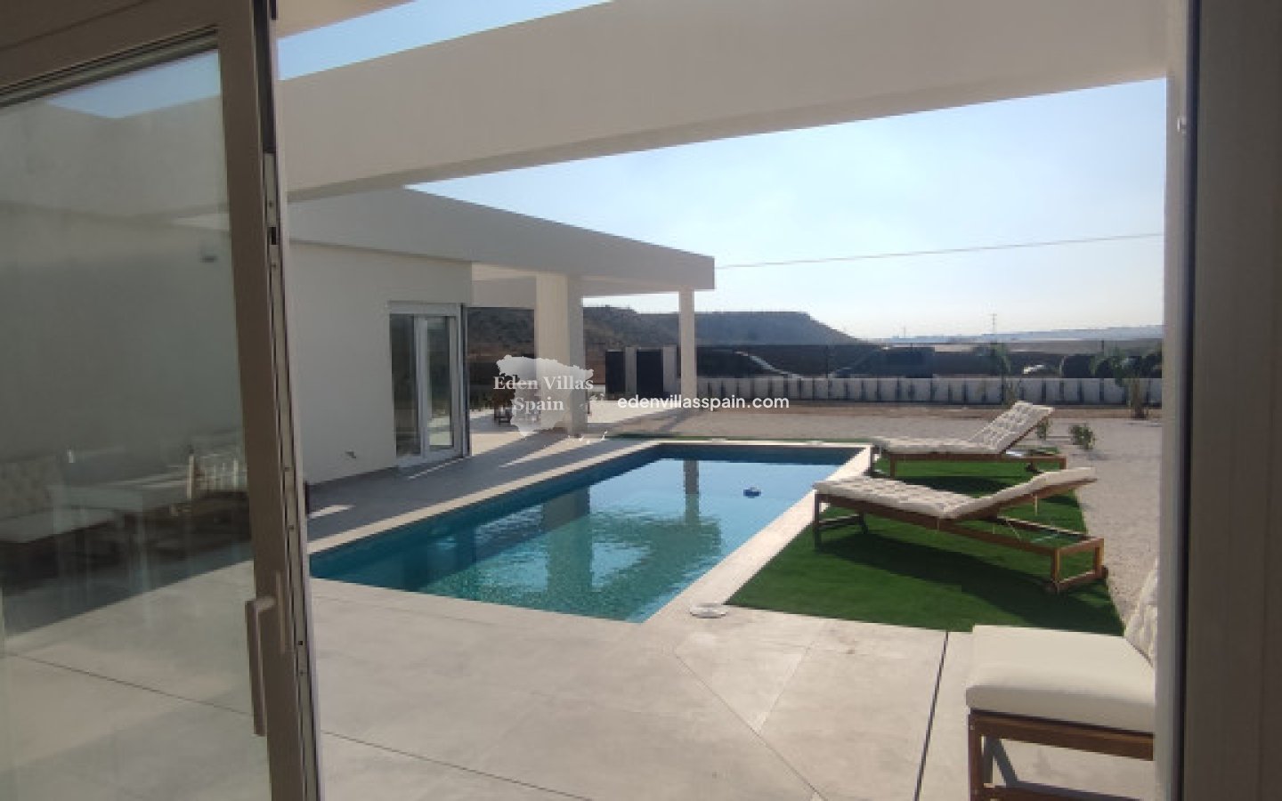 Obra Nueva - Villa a estrenar - Mutxamel
