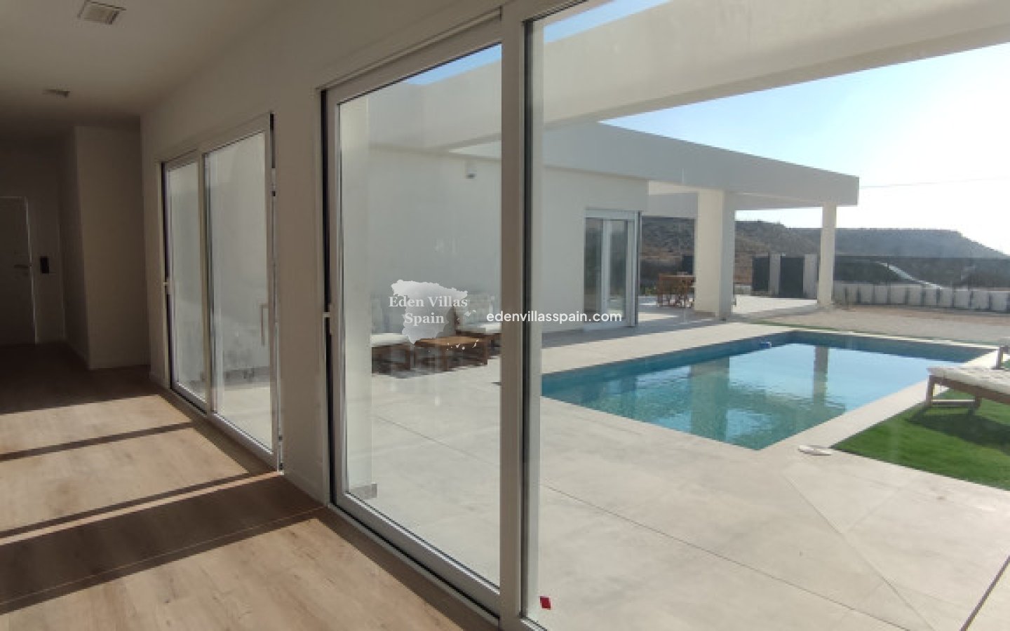 Obra Nueva - Villa a estrenar - Mutxamel