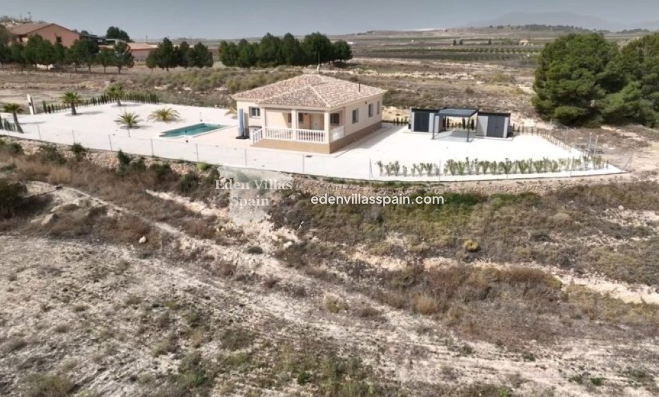 Obra Nueva - Villa a estrenar - Pinoso