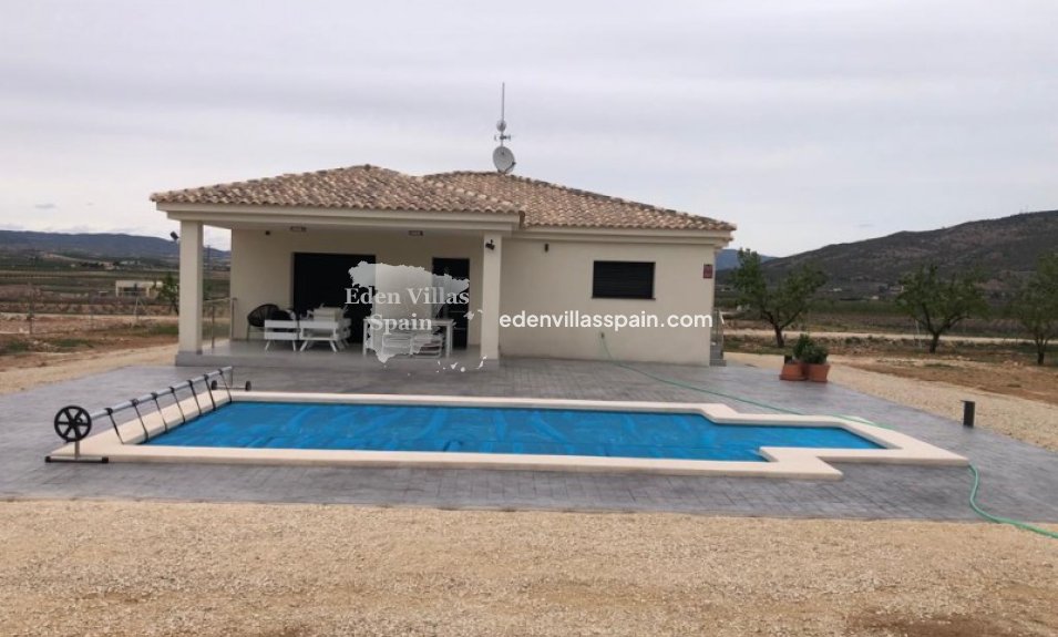 Obra Nueva - Villa a estrenar - Pinoso