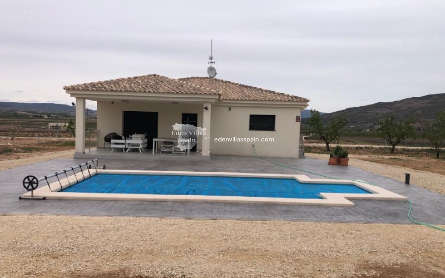 Obra Nueva - Villa a estrenar - Pinoso