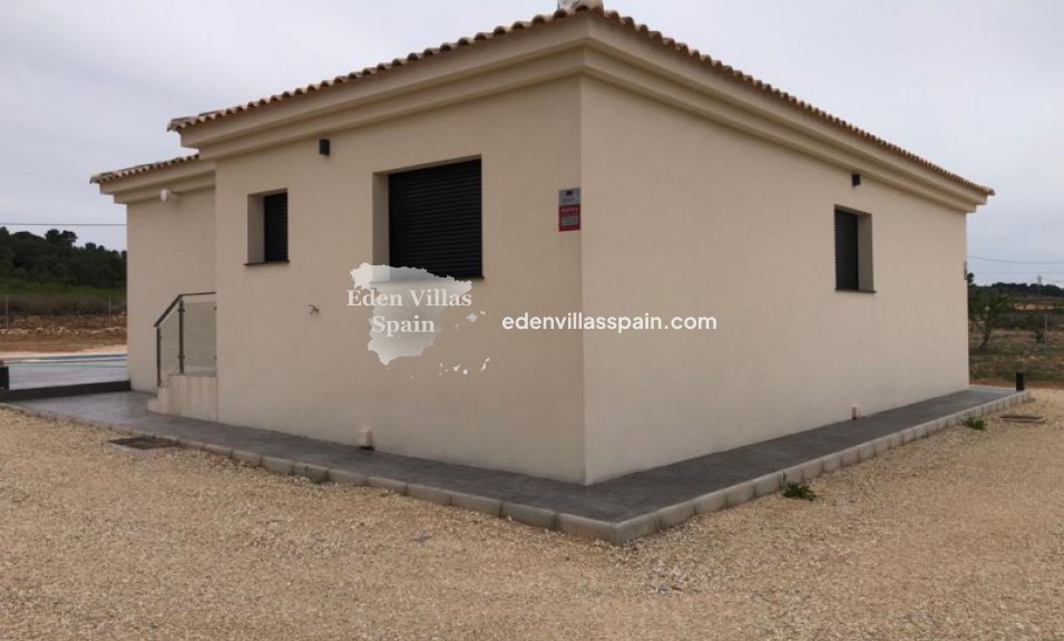 Obra Nueva - Villa a estrenar - Pinoso