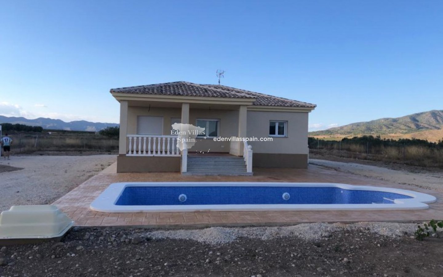 Obra Nueva - Villa a estrenar - Pinoso