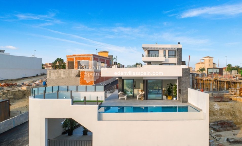 Obra Nueva - Villa a estrenar - Rojales