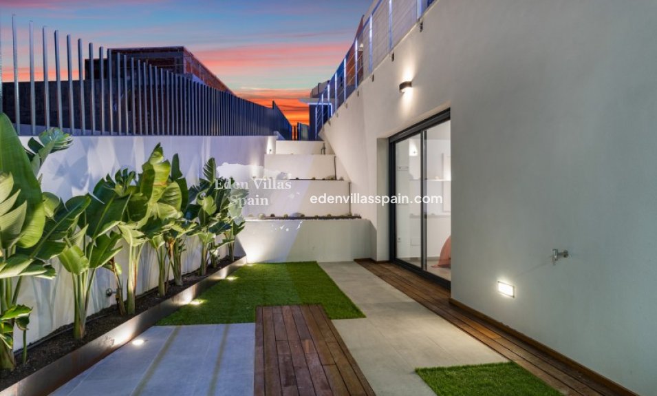 Obra Nueva - Villa a estrenar - Rojales